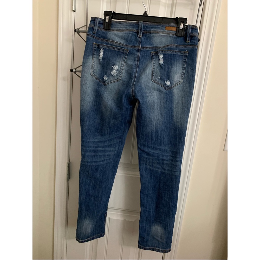 Skinny Low Rise Ripped Jeans - Picture 4 of 7